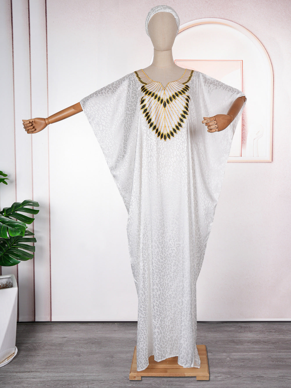 African Ethnic Style Large Swing Dress Robe Middle East AliExpress Muslim Women's Wear V-neck Plus Size